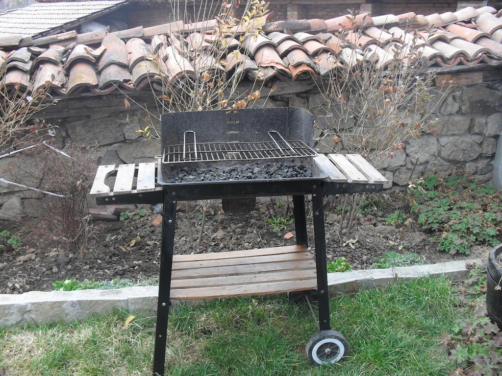 קופריבשטיצה Guest House Terziiski מראה חיצוני תמונה