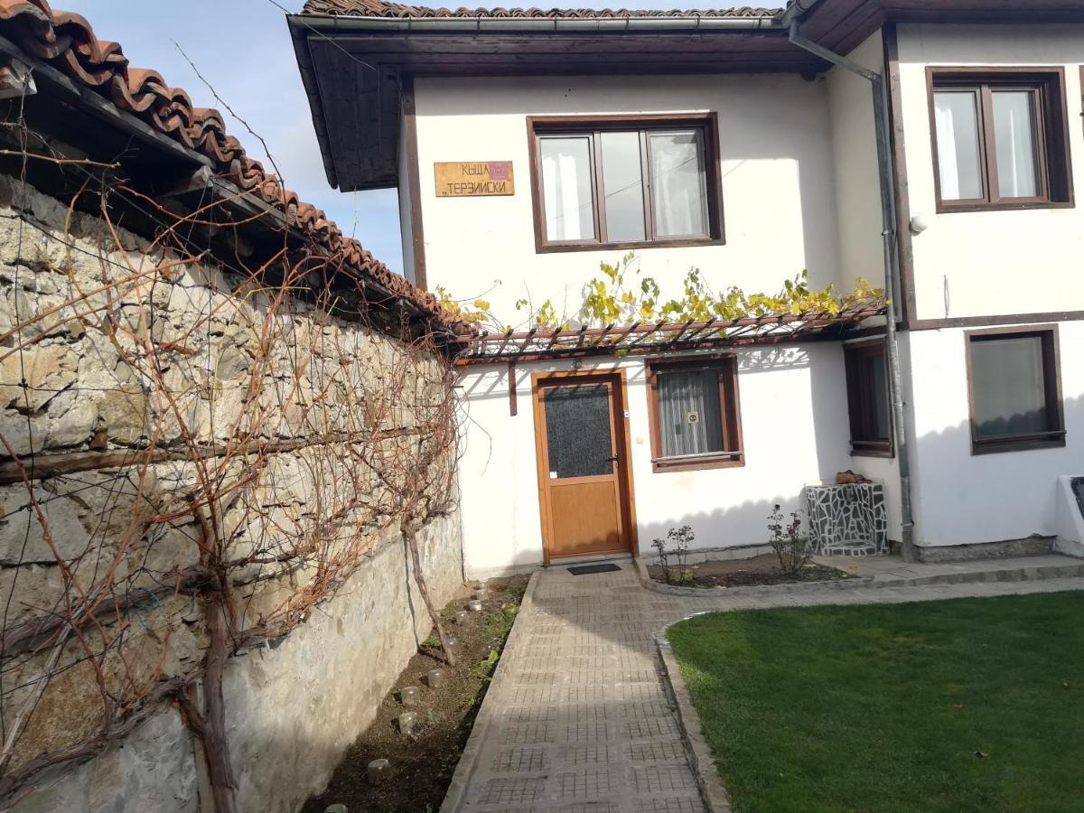 קופריבשטיצה Guest House Terziiski מראה חיצוני תמונה