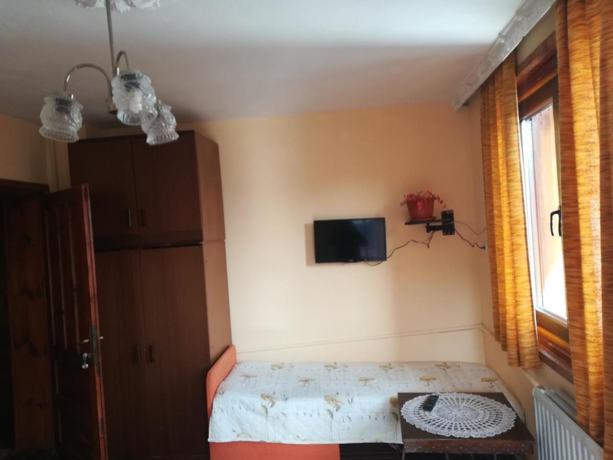 קופריבשטיצה Guest House Terziiski מראה חיצוני תמונה