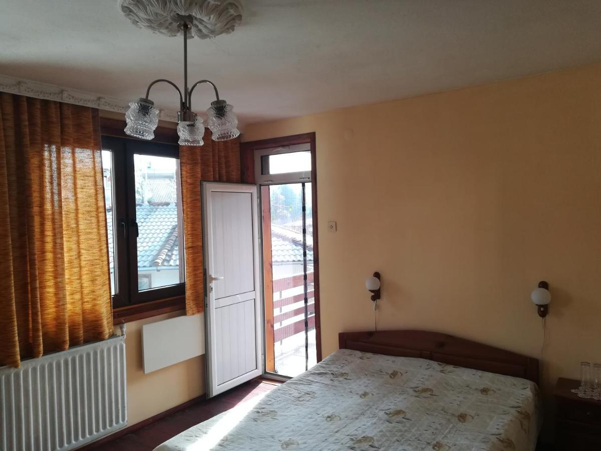קופריבשטיצה Guest House Terziiski מראה חיצוני תמונה